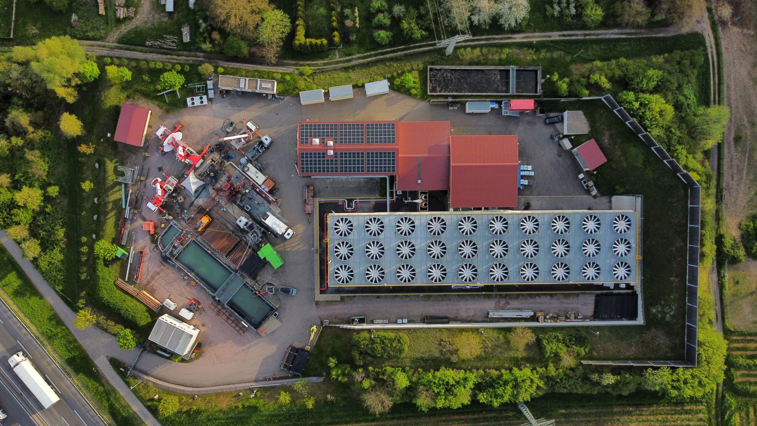 aerial view goethermal power plant insheim