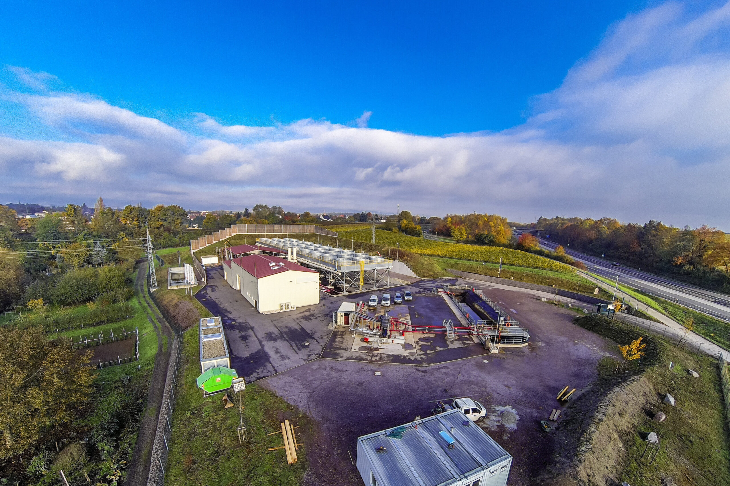 drone shot of the geothermal power plant Insheim