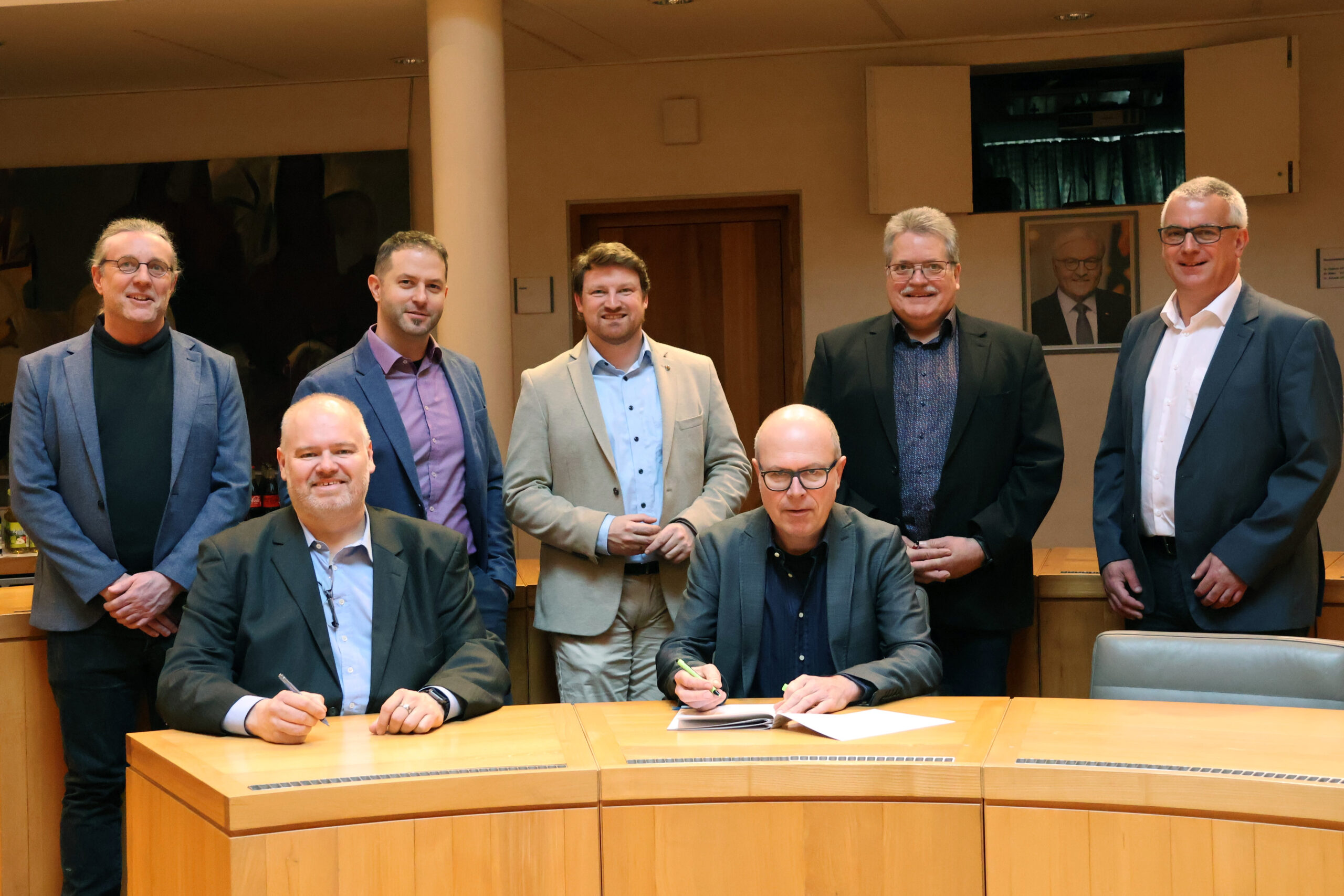 contract signing, tax split, landau, herxheim, insheim, rohrbach